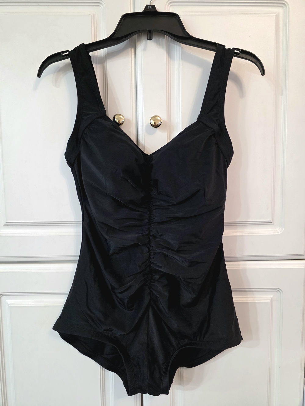 Maxine of Hollywood Black Ruched V-Neck One-Piece Swimsuit EUC Size 10